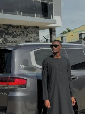 URBAN OGA NOIRE
